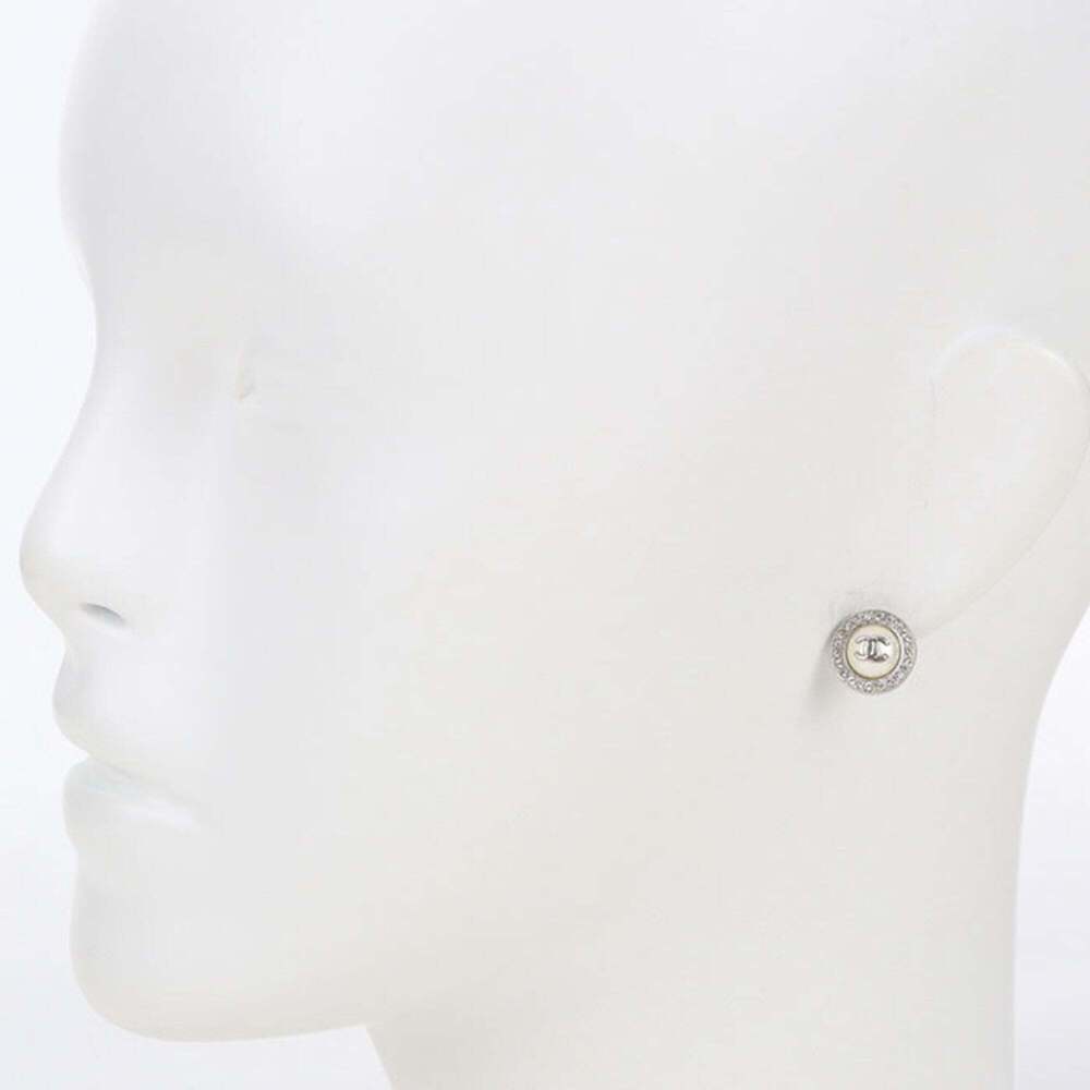 CHANEL Silver Logo Earrings - Picture 5 of 5